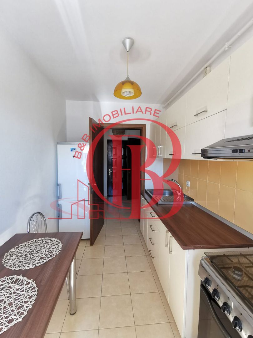 Garsoniera spatioasa mobilata si utilata - Poză 7