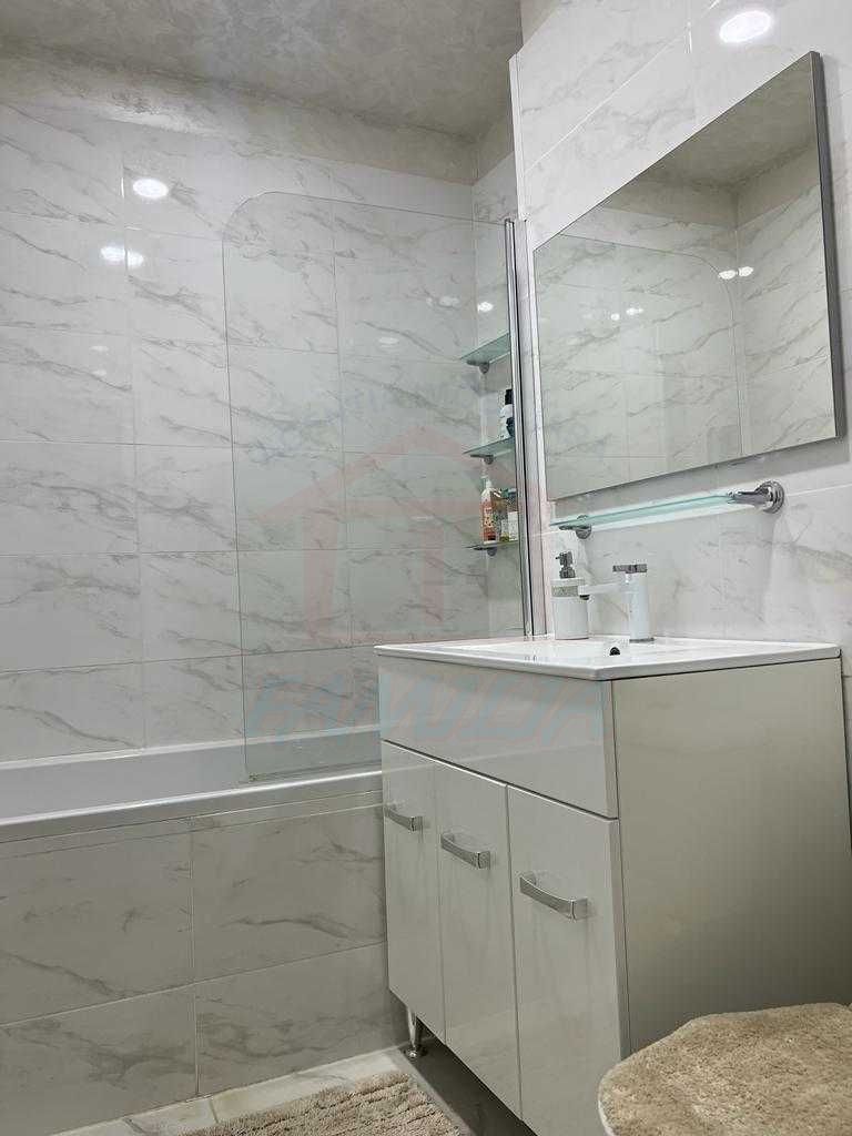 Inchiriere apartament cu 2 camere, Ultracentral, 55 mp, 610 EURO/Luna - Poză 4