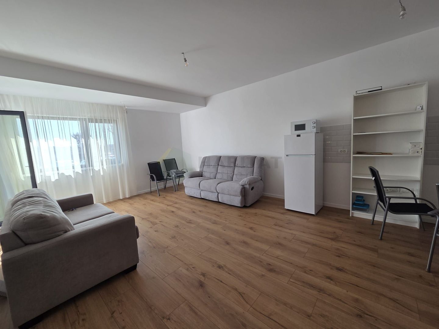 Apartament 2 camere de vânzare | Darwin Residence, Tunari | 53 mp | 130.000 € - Poză 3