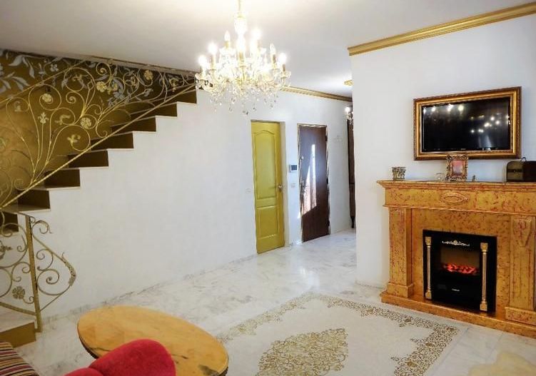 Apartment 3 camere Dumbravita cu scara interioara - Poză 5