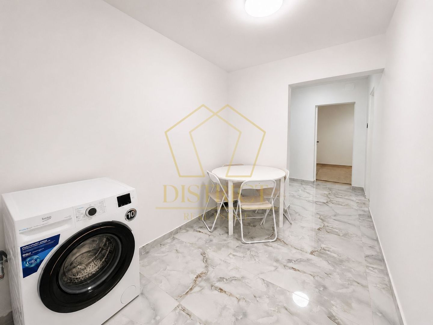 Apartament decomandat cu 3 camere și boxa | Parter | Dâmbovița - Poză 10