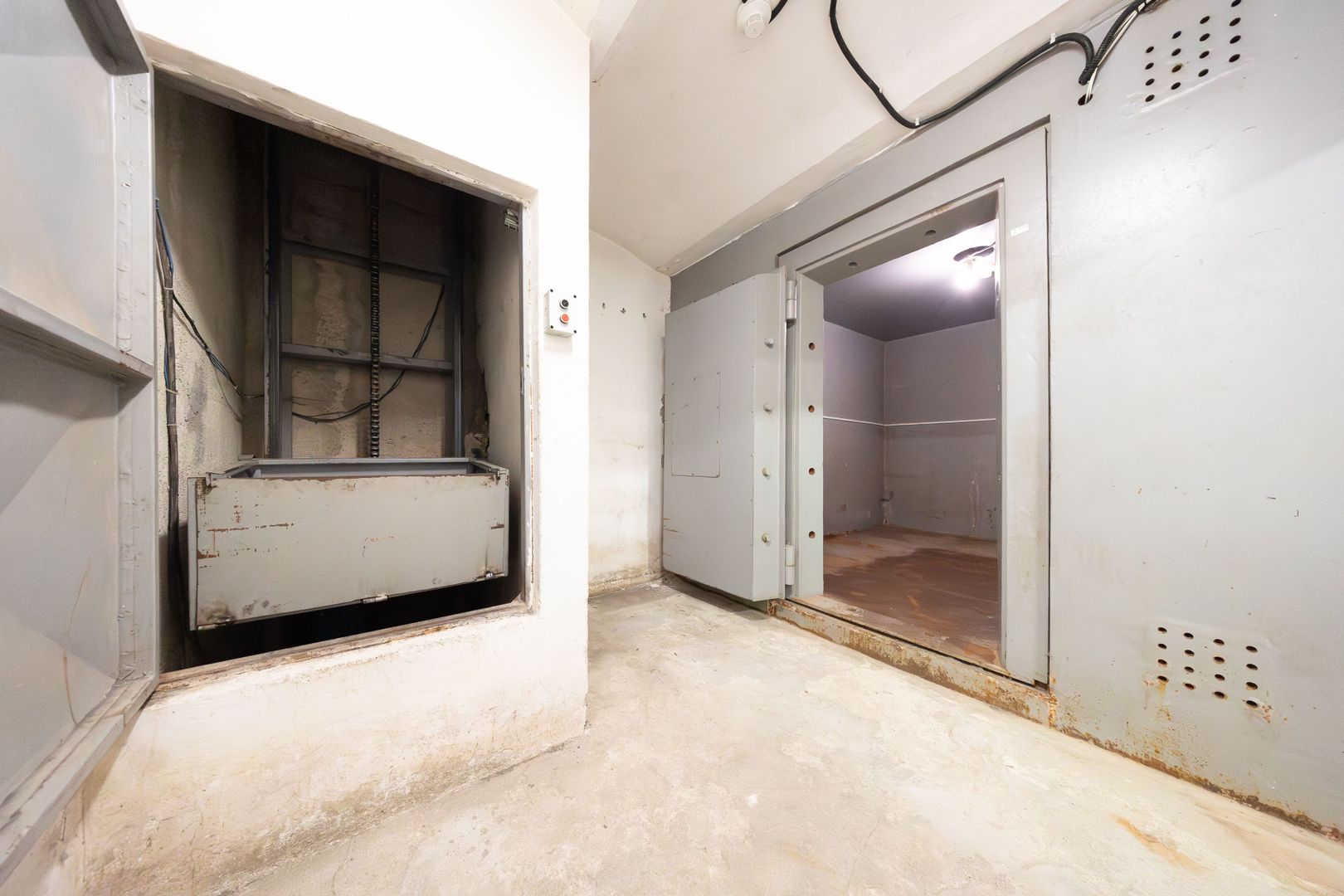 Cladire Comerciala Centrala Brasov | 612 mp | Ideal Investitie - Poză 14