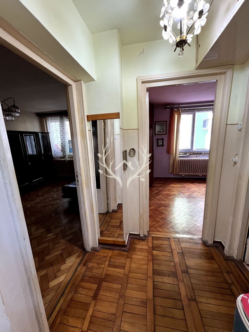 Apartament cu 2 camere decomandat, 50 mp pe Aleea Detunata Gheorgheni - Poză 9