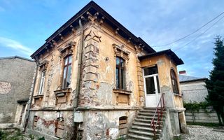 Proprietate cu potențial | Vilă 1935 | 397 mp teren |Proiect mansardare - Poză 1