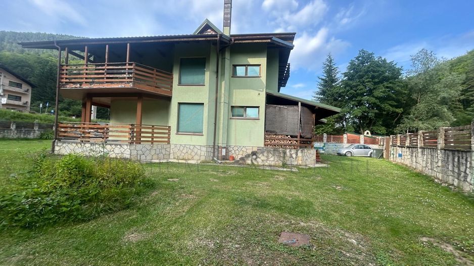 Casa/Pensiune de vanzare Slanic-Moldova Reducere pret luna Iulie - Poză 5