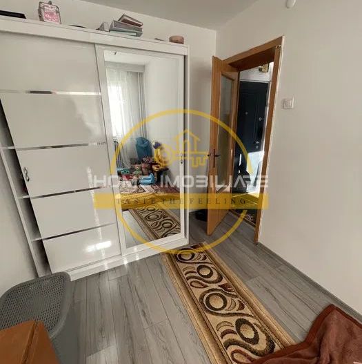 Zona Podu Ros/ Apartament 3 camere/ Etajul 1 - Poză 4
