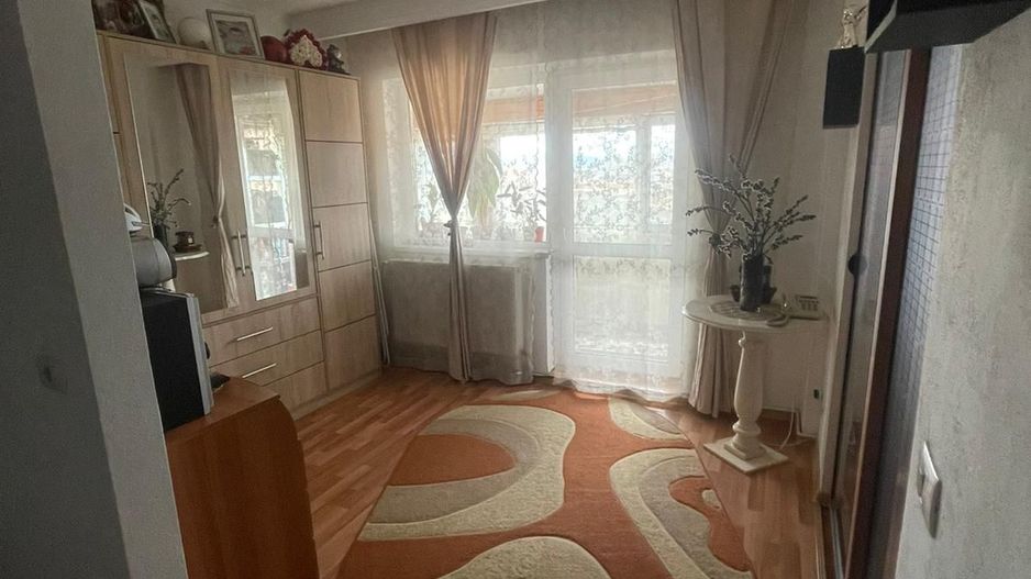 Duplex cu 4 camere de vânzare in Alba Iulia - Poză 4