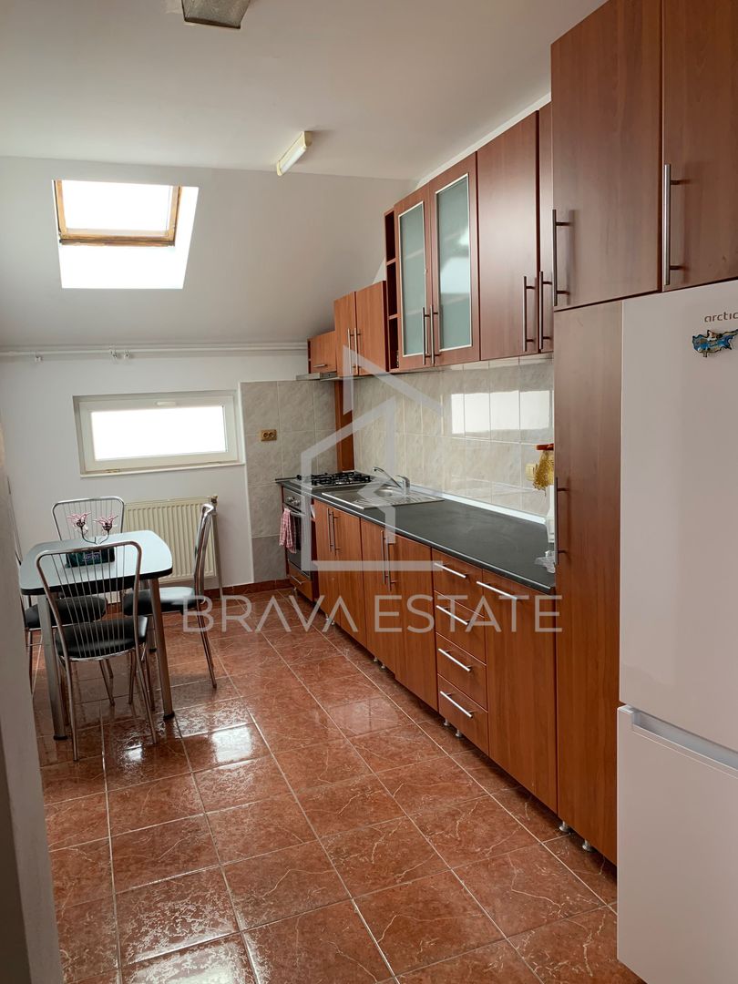 Apartament 2 camere, balcon, parcare, zona Manastur - Poză 1