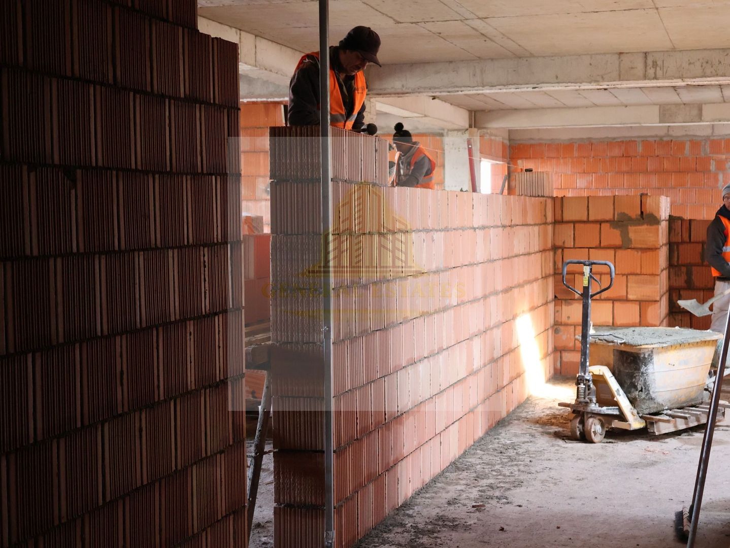 2M Estates - Poză 16