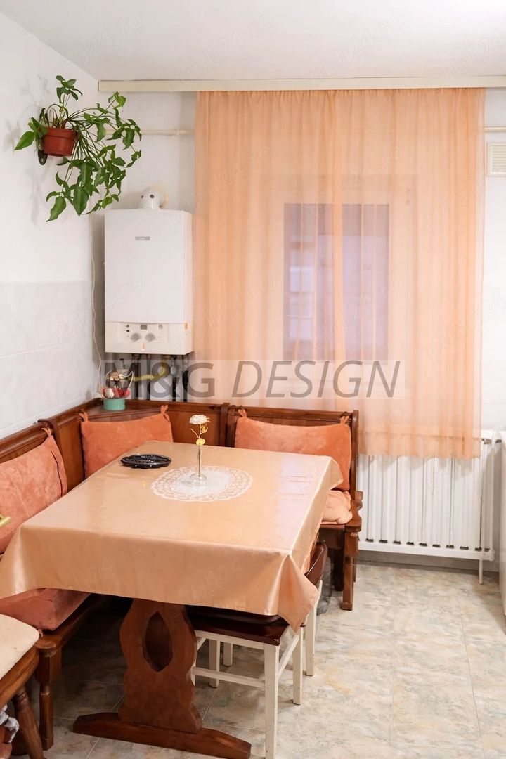 Apartament 3 camere Soarelui - Poză 3