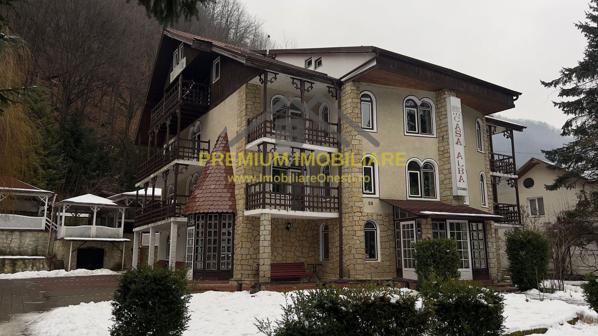 Pensiune de vânzare - Slănic Moldova - Poză 1