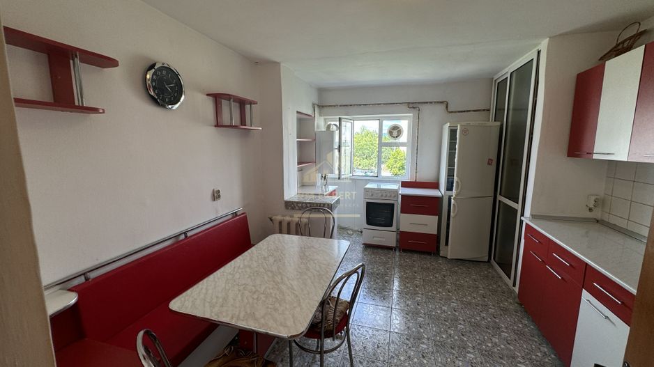 APARTAMENT CAMPULUNG 4 CAMERE, ETAJ 2, GRUI - Poză 3