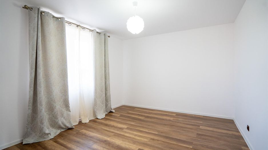 Casa 4 camere in Nojorid - Poză 1