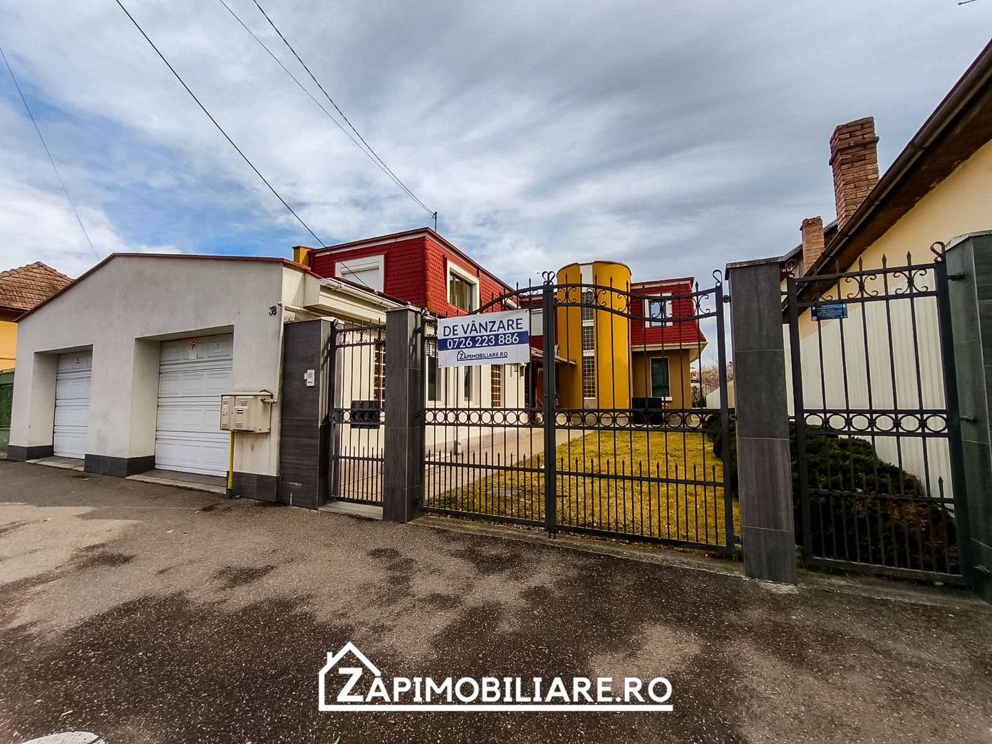 Unirii - Casa Zona Romcab -  400mp - 1259 mp teren - Garaj dublu - piscina - Poză 1