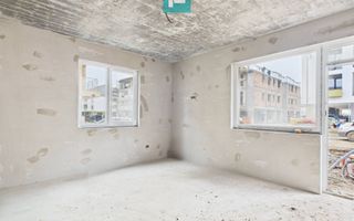 Apartament 3 camere cu curte proprie în Giroc - Poză 3