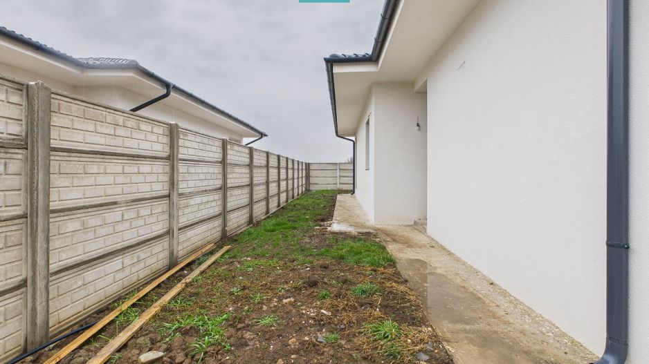 Casă nouă, modernă  la alb– Nojorid, jud. Bihor - Poză 3