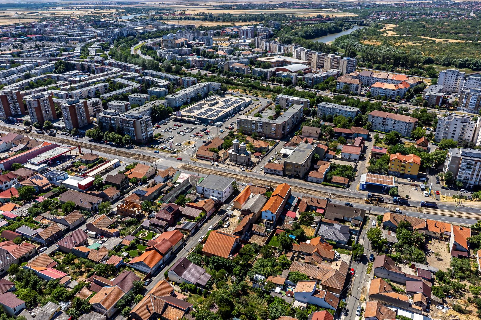 Spațiu comercial pe Calea Radnei – 964 mp teren + hală | 0% comision - Poză 3