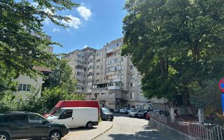 Apartament cu 3 camere  de vânzare – Calea lui Traian - Zona Nord - Poză 12