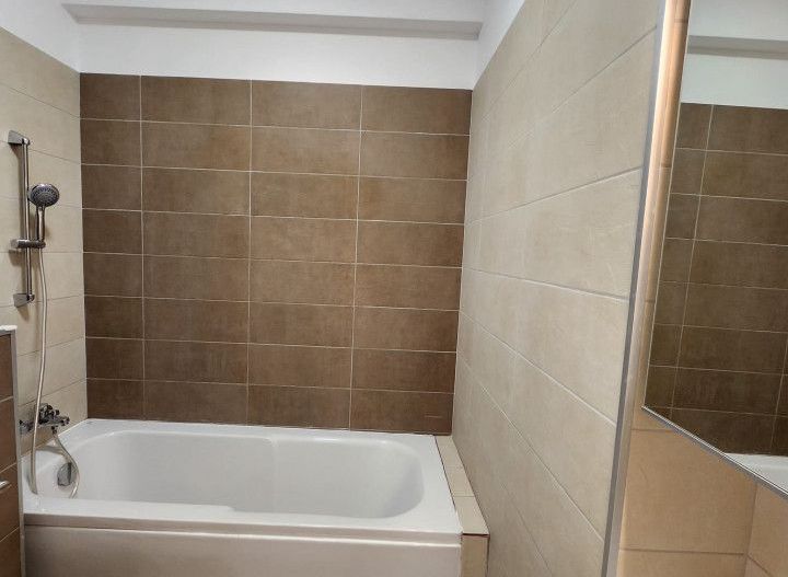 Apartamet de inchiriat 3 camere Toscana Otopeni - Poză 8