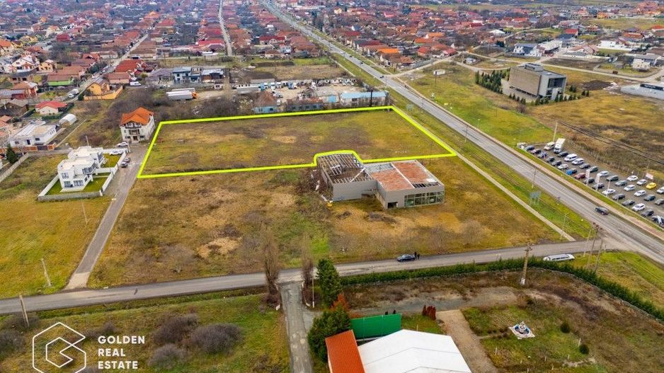 Oportunitate!Teren intravilan 10.000mp,Vladimirescu,perfect pentru bloc sau hala - Poză 6