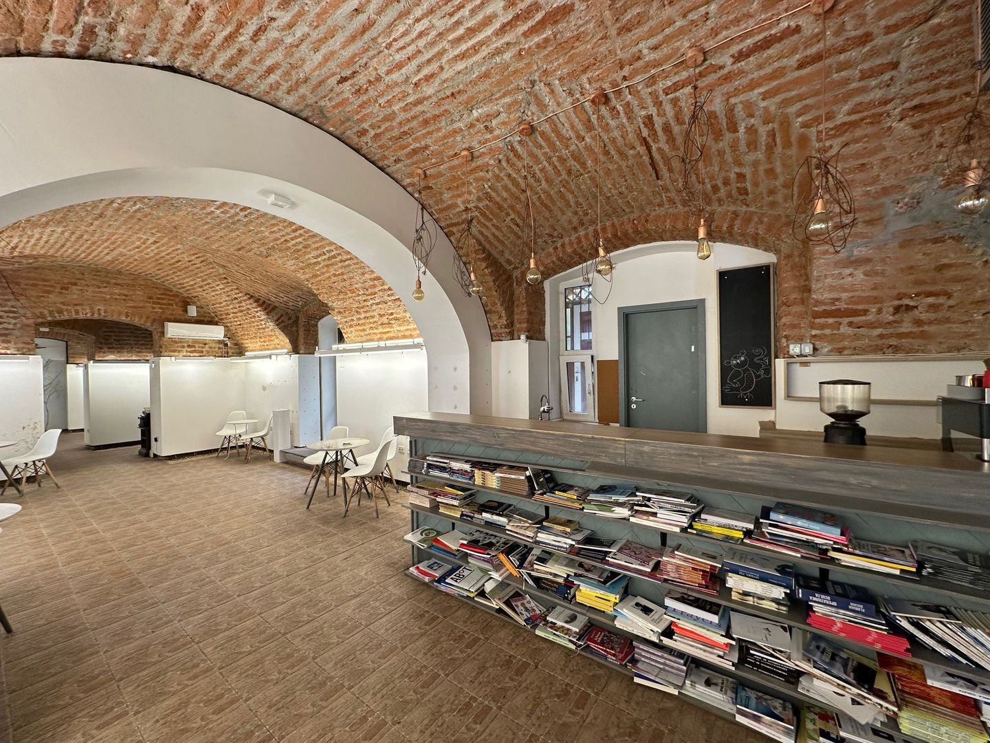 Spatiu comercial în Piața Unirii - 155 mp - Poză 5