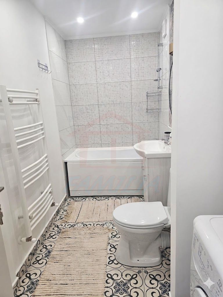 De vanzare apartament 3 camere, Tiglina 1, 61 mp, 88.000 Euro - Poză 16