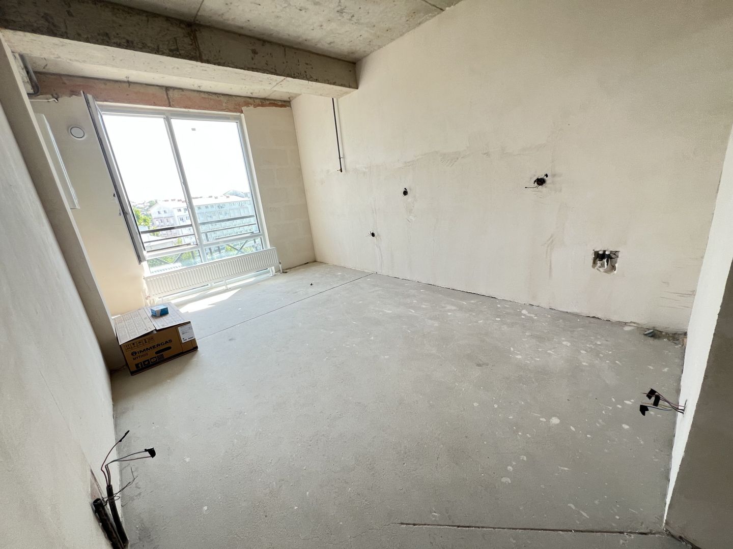 Apartament cu 1 odaie+living în Ialoveni - Poză 7
