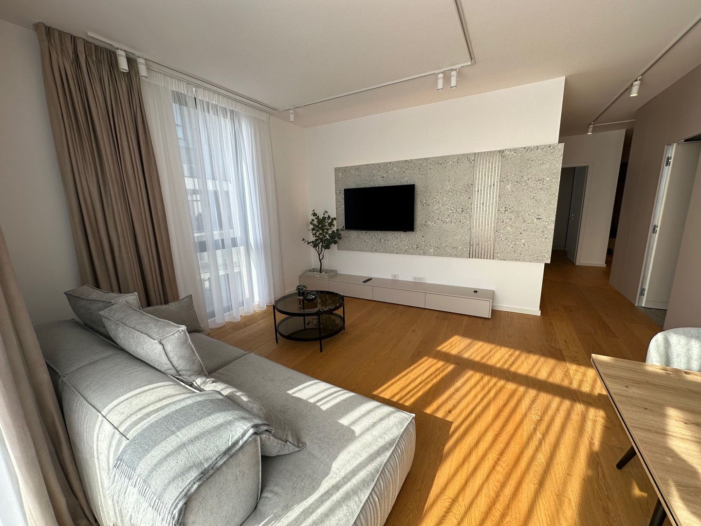 Apartament 3 camere -ISHO - Poză 6