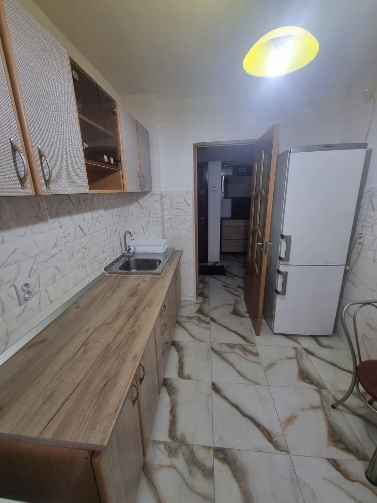 Apartament 2 camere Pajura, disponibil imediat, loc parcare - Poză 4