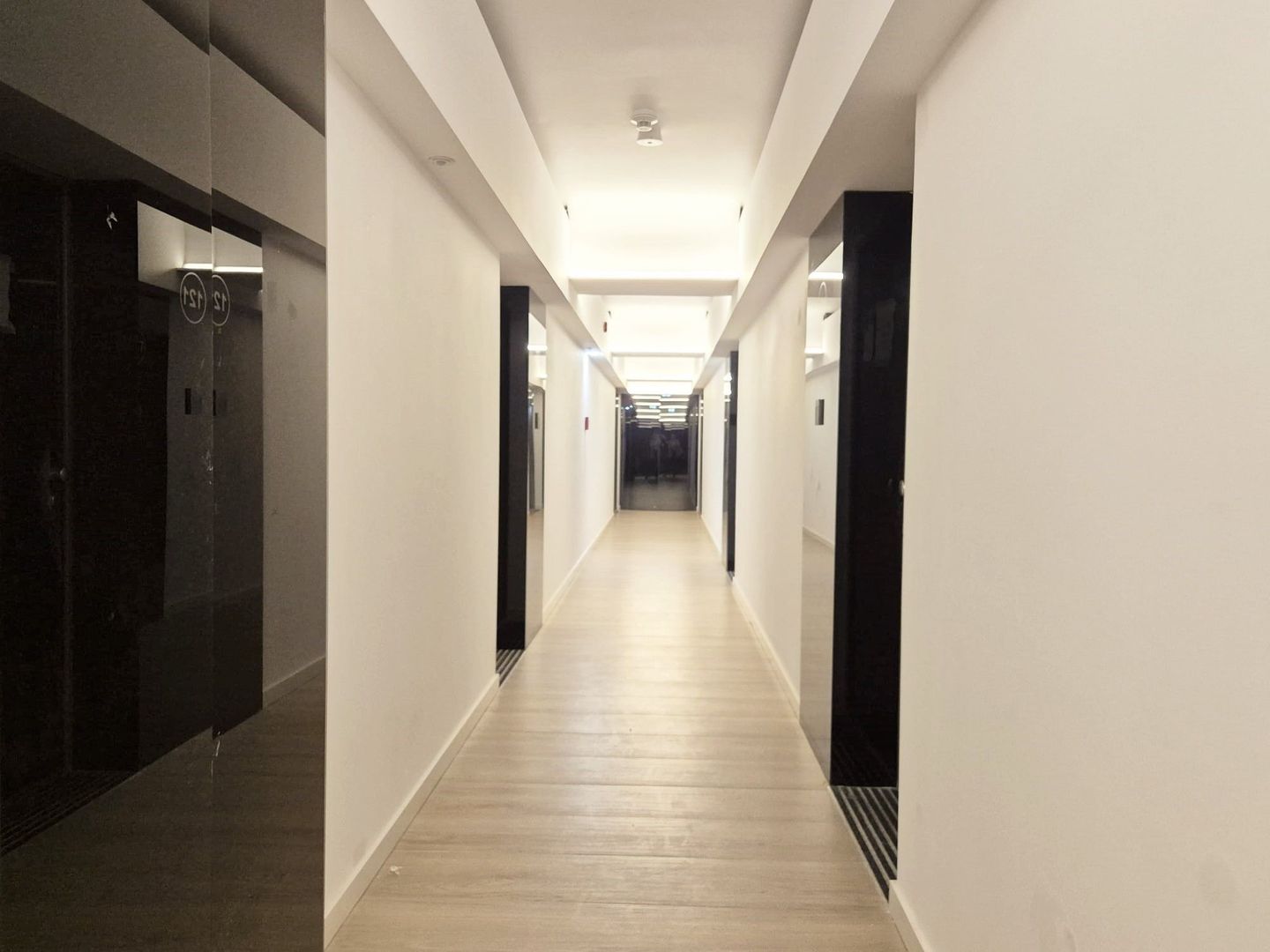 COMISION 0% Garsoniera 41mp prima inchiriere Cortina North, loc parcare subteran - Poză 15