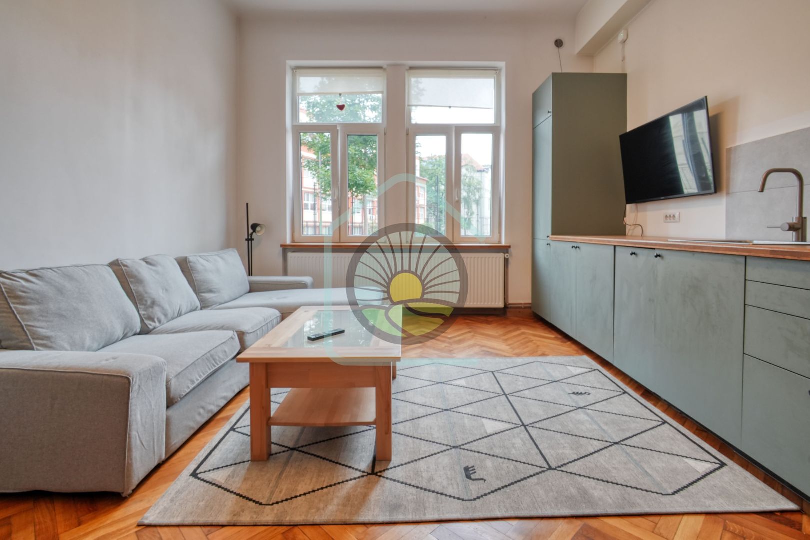 STUDIO IN CENTRUL BRASOVULUI - Poză 5