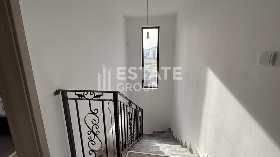 Duplex cu 3 camere in Giroc - Poză 13