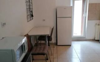 Piata Unirii, Bd. Corneliu Coposu, Piata Sf. Vineri, garsoniera - Poză 5