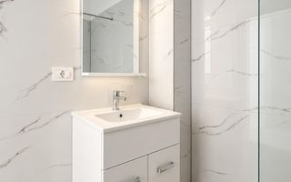 Apartament 3 Camere Modern în Zonă Rezidențială - Poză 4