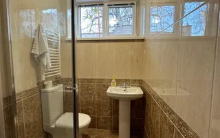 Casă în Buiucani, de vânzare, cu suprafața de 338m2. Pe teren de 14 ari. - Poză 21