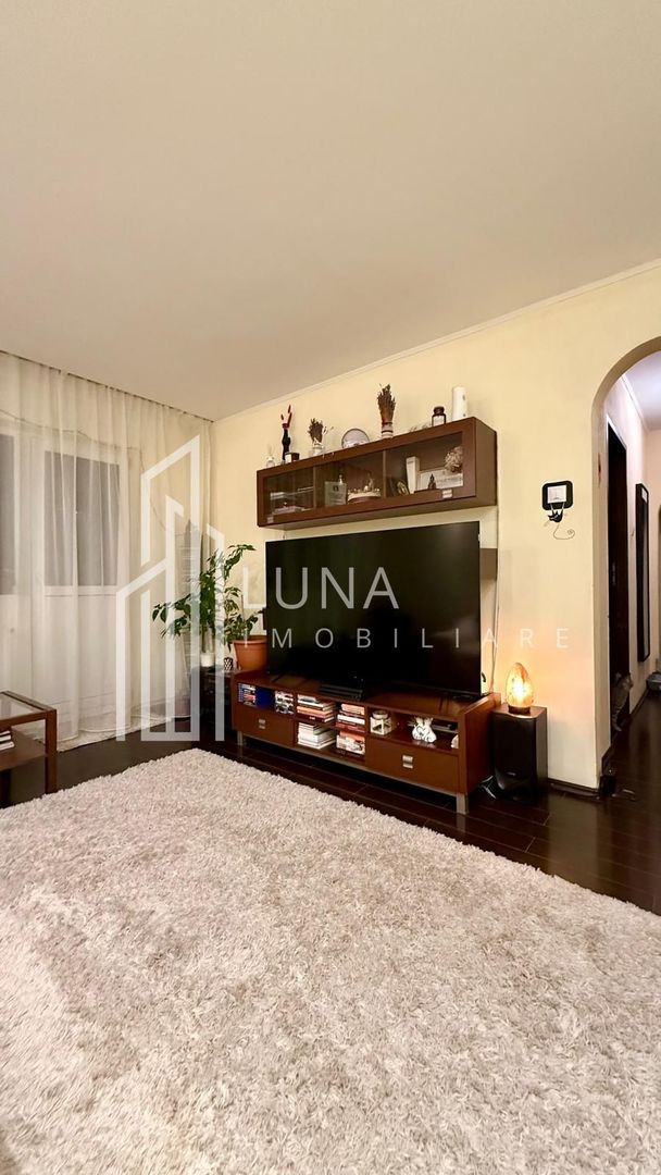 Apartament decomandat, 3 camere – Dâmbu - Poză 3