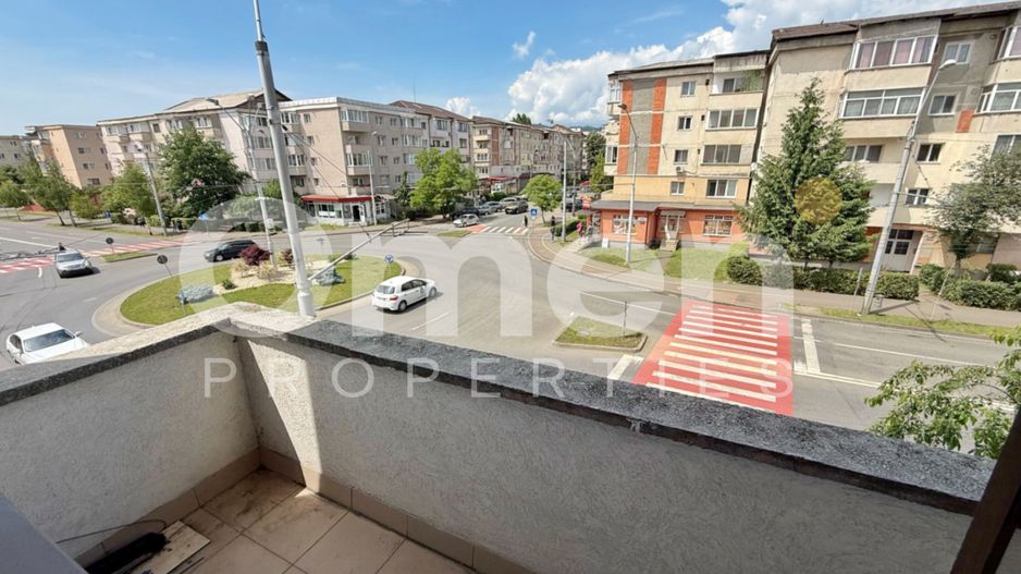 Apartament de inchiriat| 3 camere 2 bai | etaj 2 - Poză 10