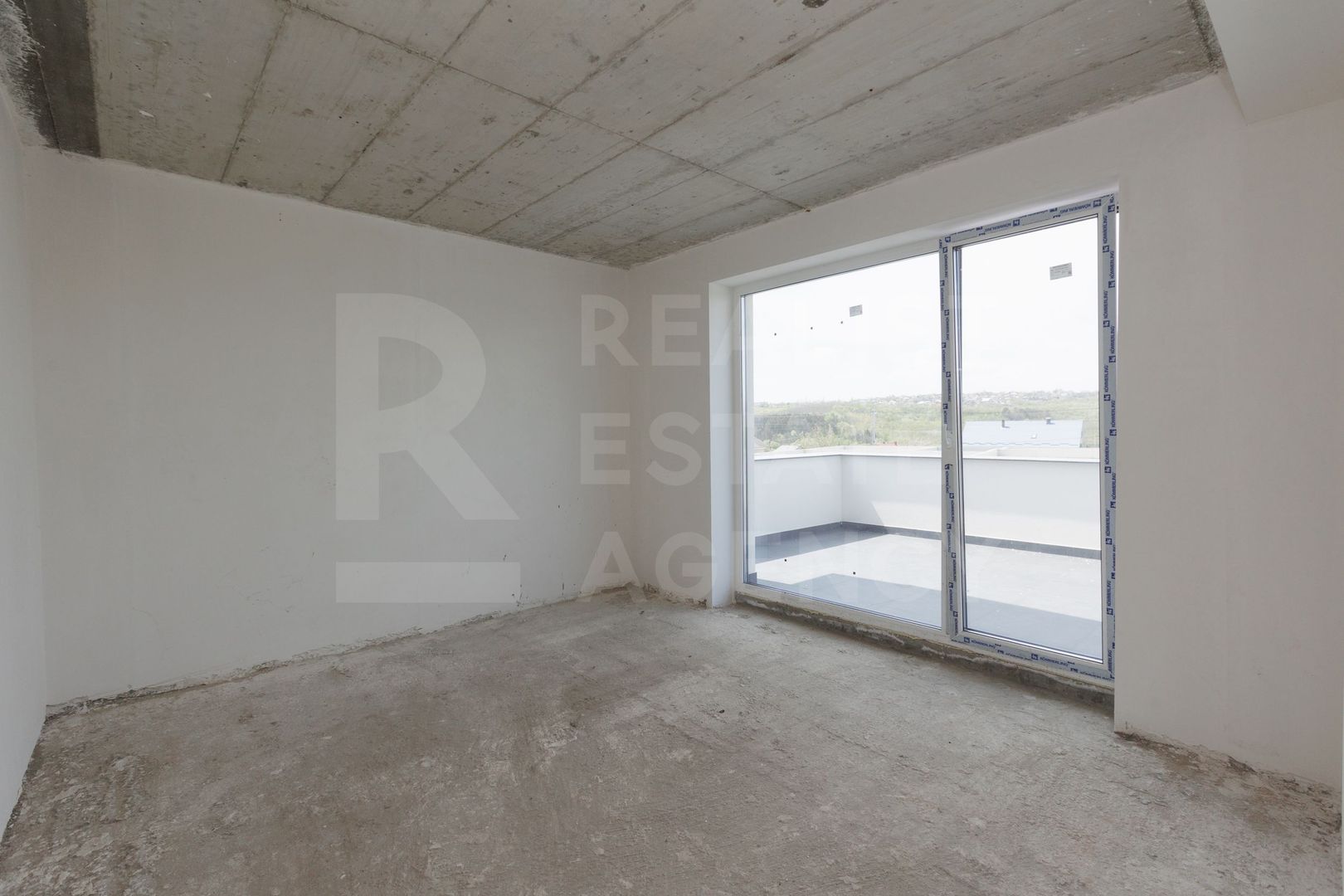 Vânzare, Hi-Tech, 2 nivele, 4 camere, strada  A. Lăpușneanu, Budești - Poză 31