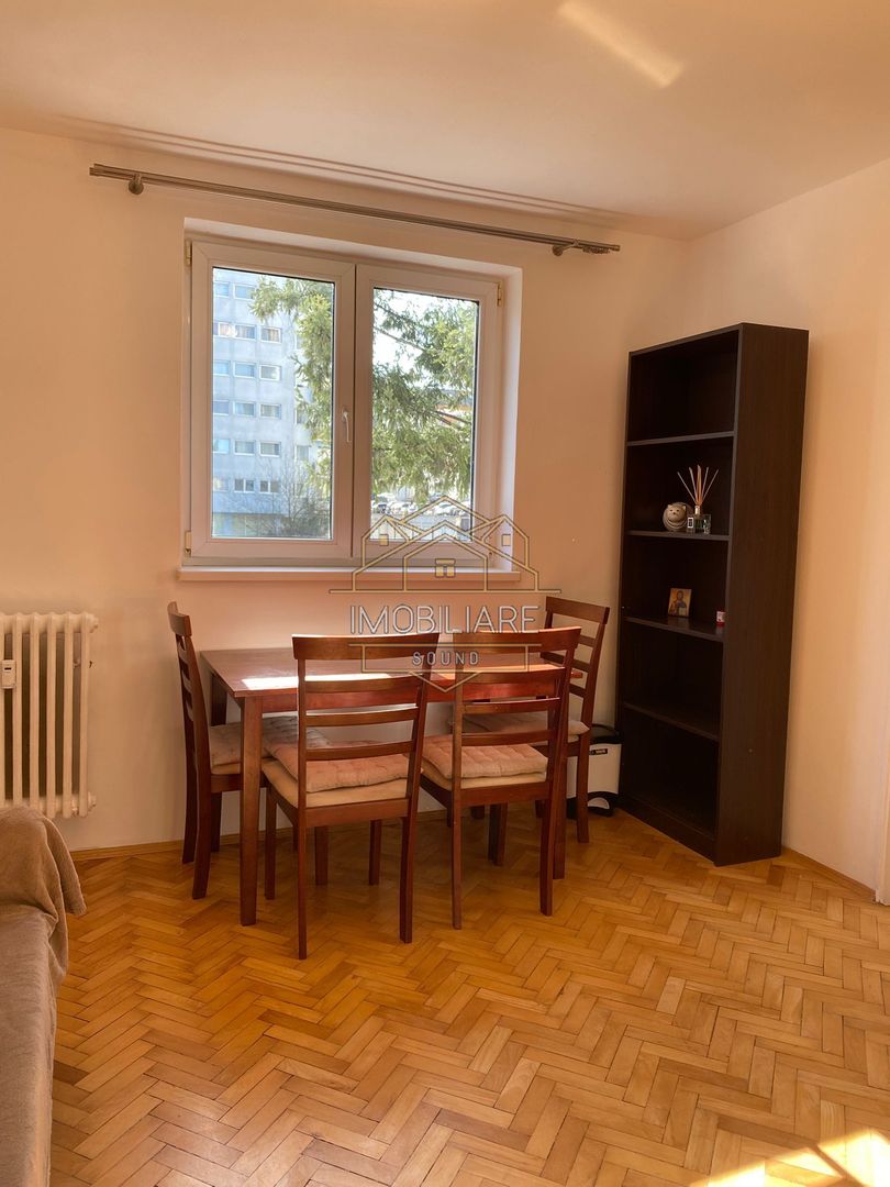Apartament de închiriat zona Strada Aron Pumnul, 2 camere - Poză 7