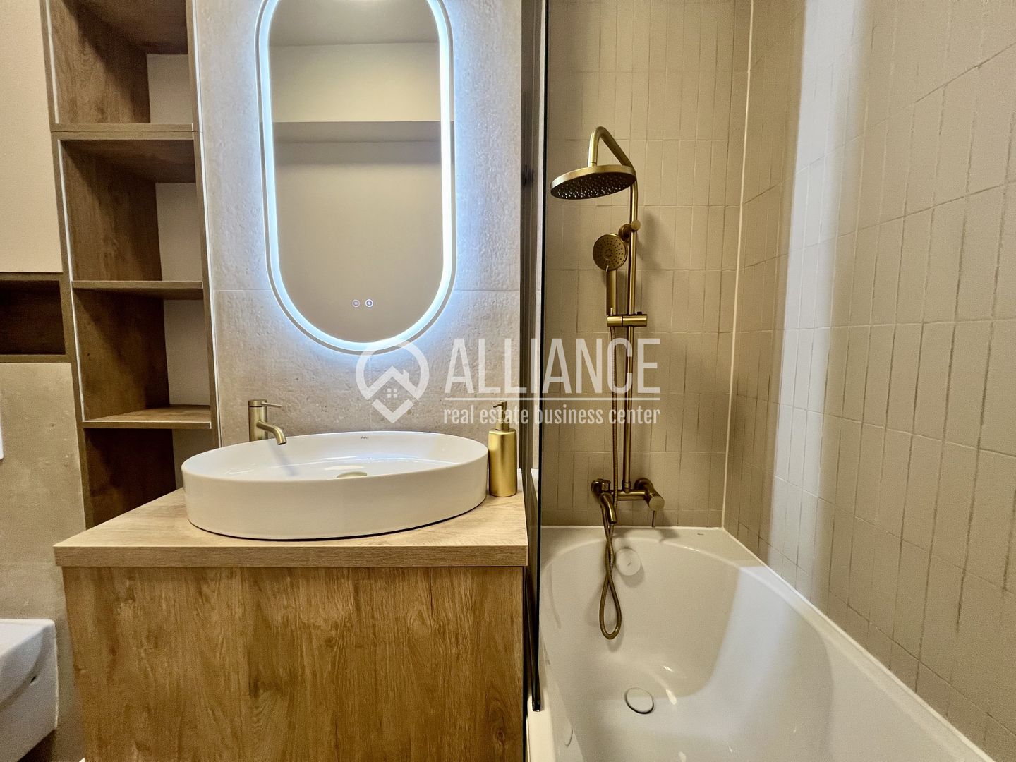 TOMIS NORD( COD 05 ) - Studio Premium la 1 minut de Campus - Poză 17