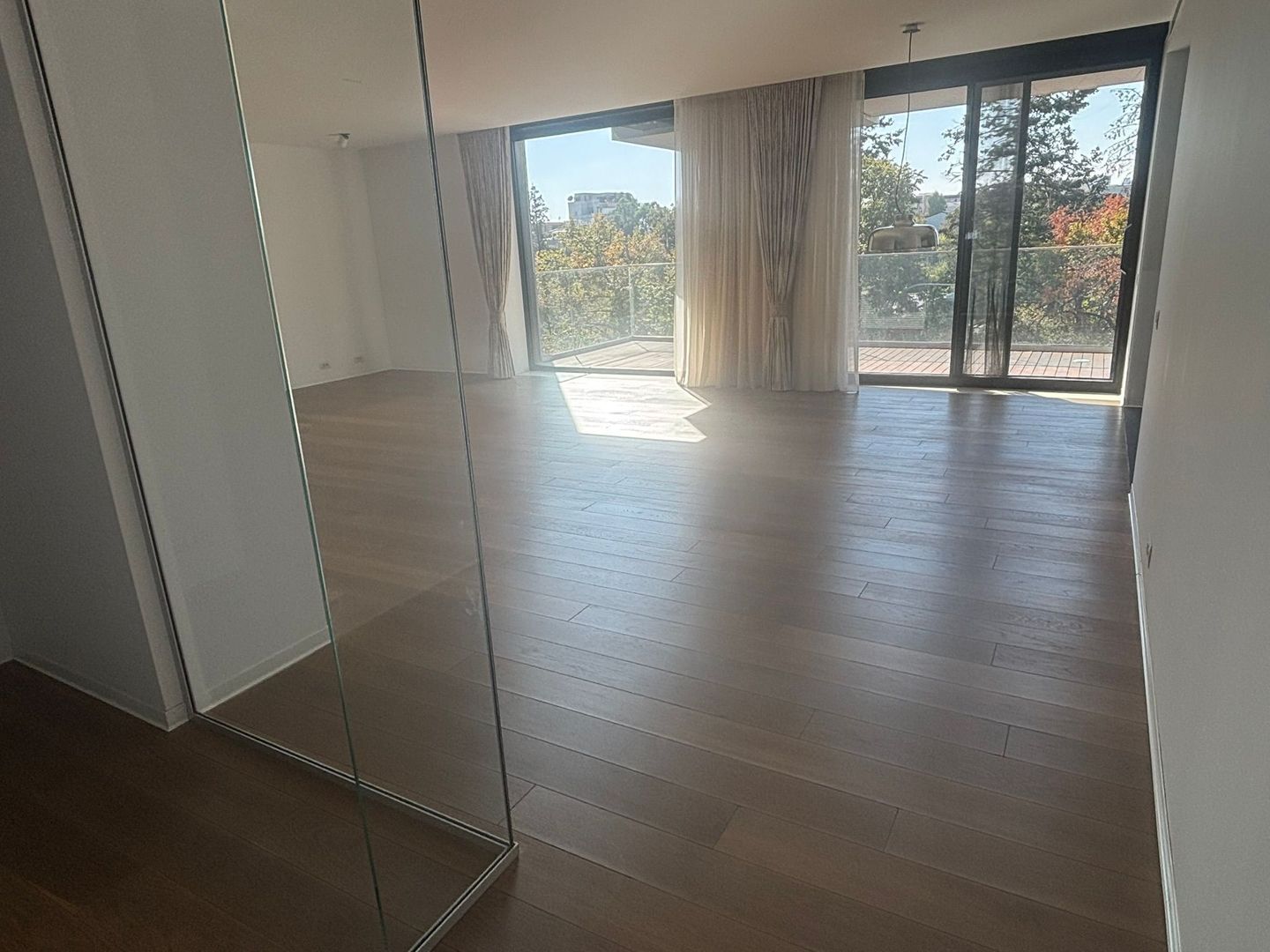 Locuinta de lux de inchiriat |  panorama Charles de Gaulle - Poză 6