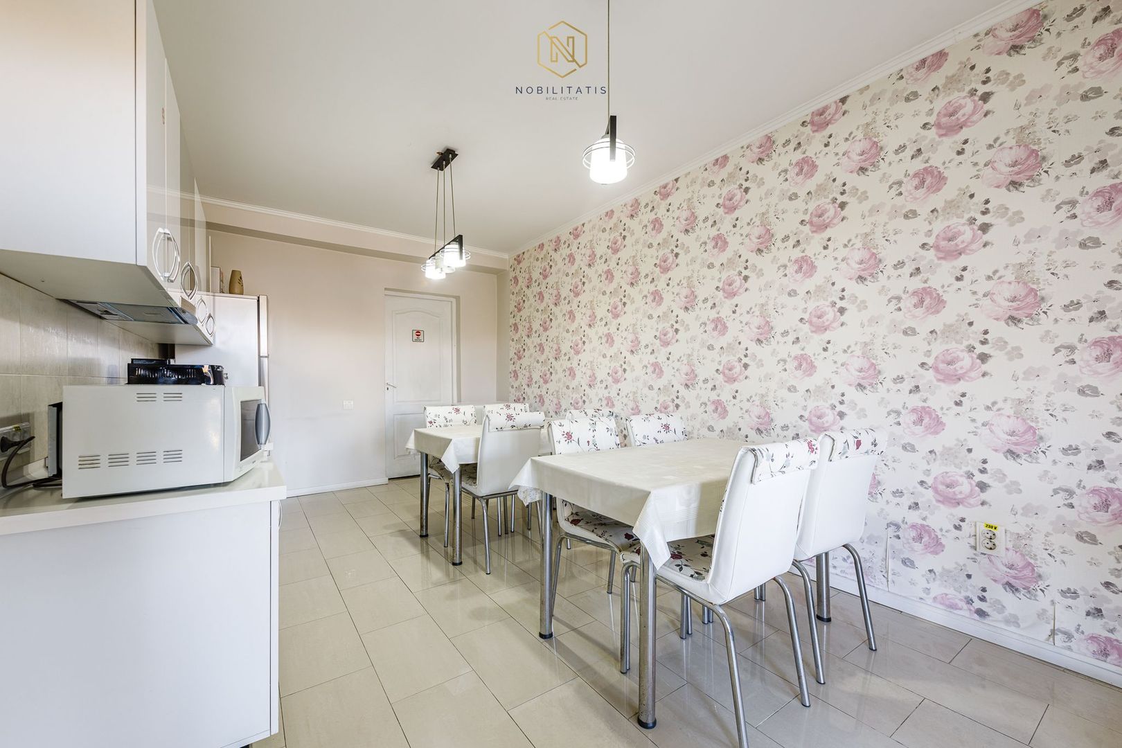 Proprietatea ideala pentru investiție, spații generoase, teren 1.200mp - Poză 28