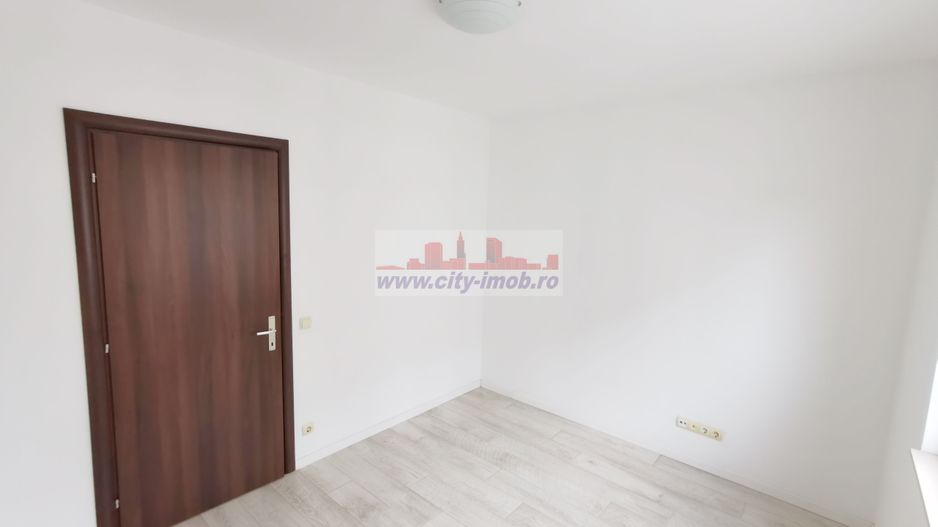 Vanzare Apartament 4 camere Baneasa - Poză 9