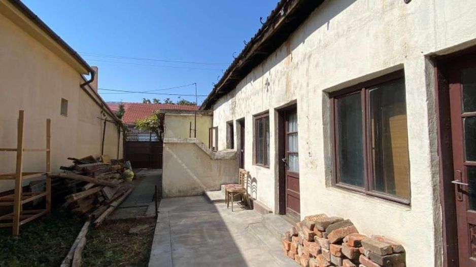 Casa renovabila/demolabila, singur in curte. 59.900E. Comision 0. - Poză 4