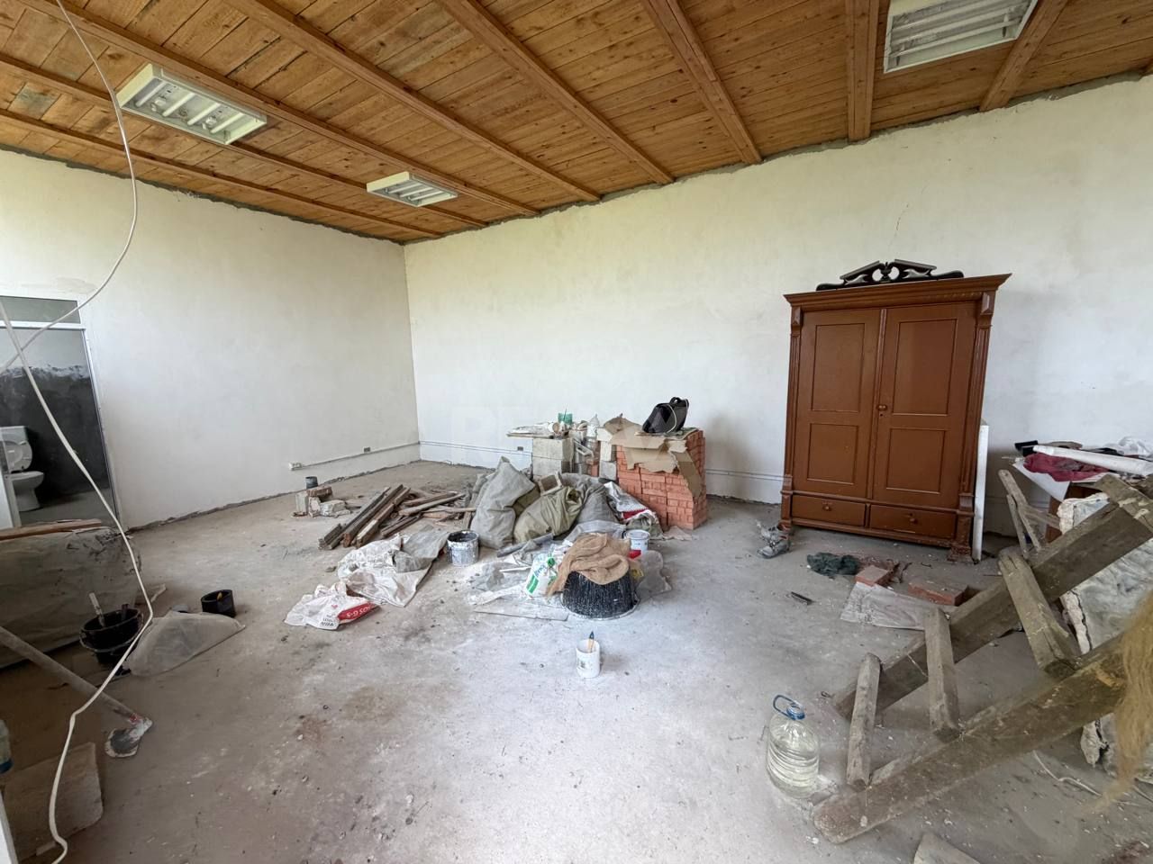 Casa de locuit în Mereni, R-n Anenii Noi - Poză 9