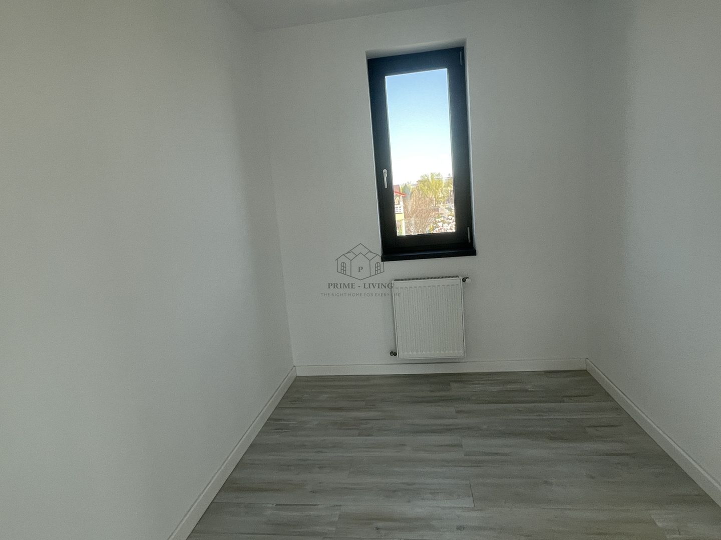 VILA NOUA SI MODERNA CU 5 CAMERE LA INCHIRIERE IN OTOPENI - Poză 21