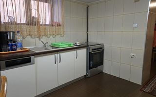 Casa 4 camere I Decomandata I Gradina I Lacul lui Binder - Poză 28