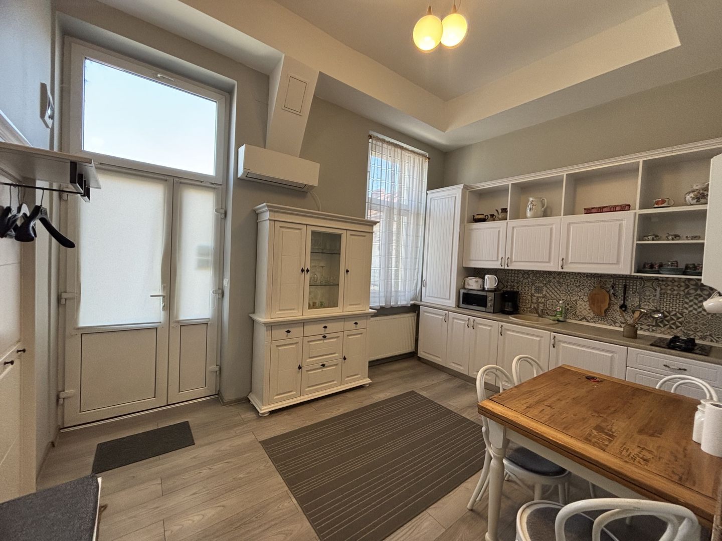 Apartament cu o camera în clădire istorică ,zona Maria - Poză 5