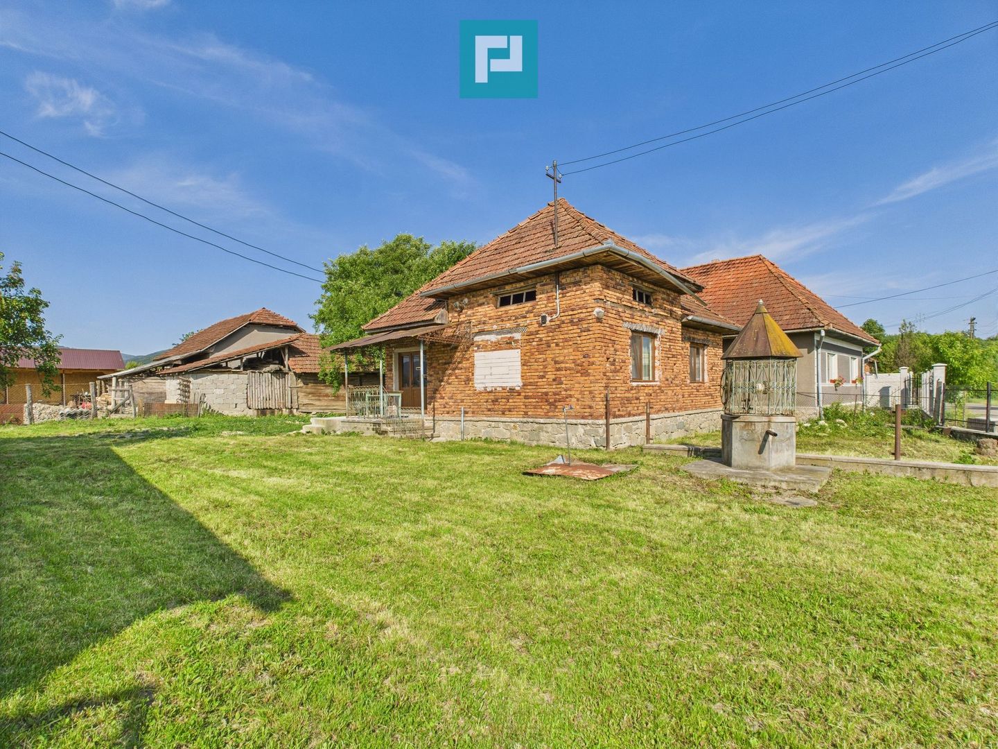 Casă cu teren de 4707 mp în Hălmăgel, județul Arad - Poză 26