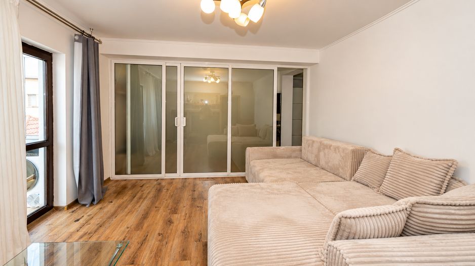 Apartament 2 camere de vanzare, 67mp mobilat, parcare, bloc cu 6 ap. - Poză 2